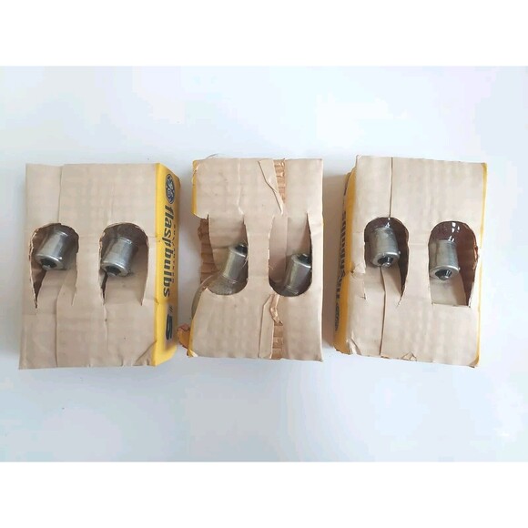 12 NOS Vintage GE General Electric No. 5 Flashbulbs Rhenium Clear Bulbs - Picture 4 of 6